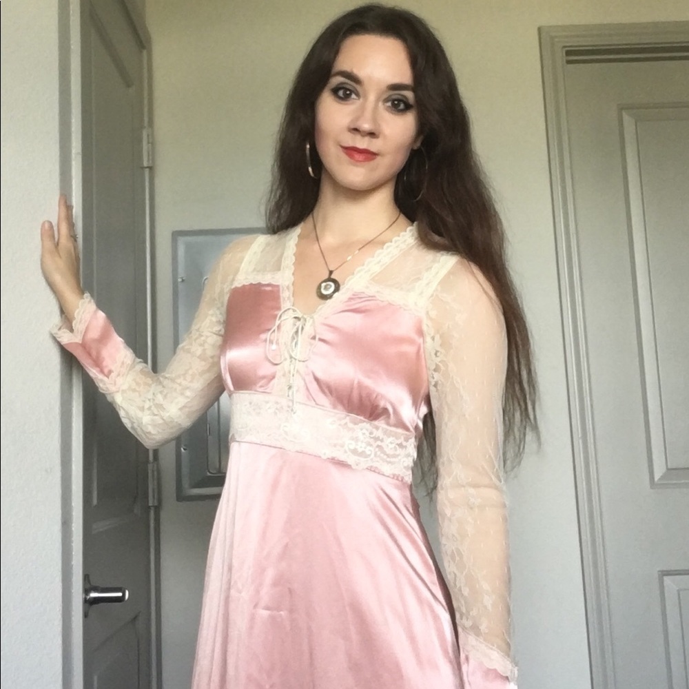 Meet your Posher, Rebecca